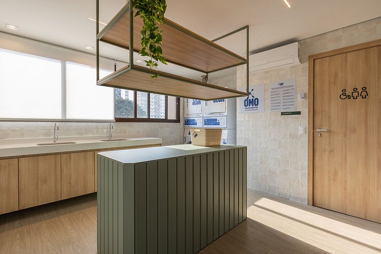 Estiloso Studio no Brooklin | Varanda com vista