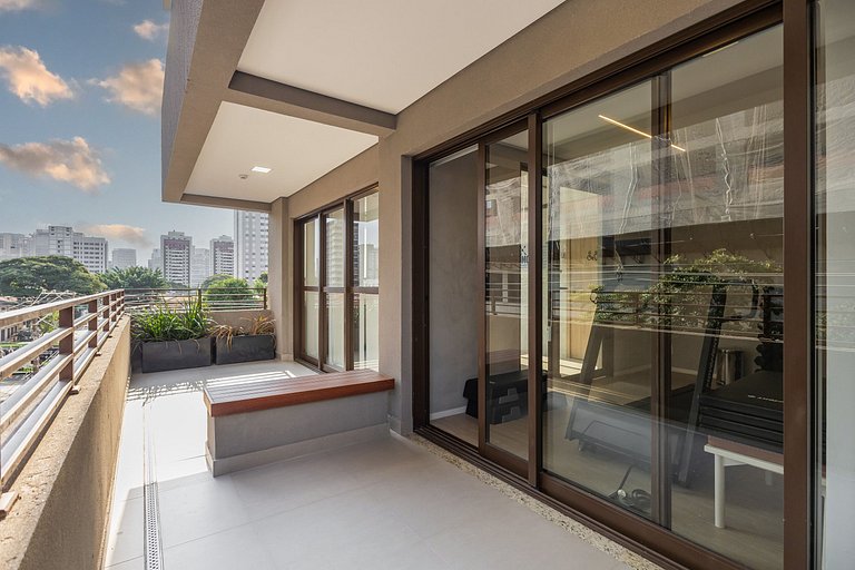 Estiloso Studio no Brooklin | Varanda com vista
